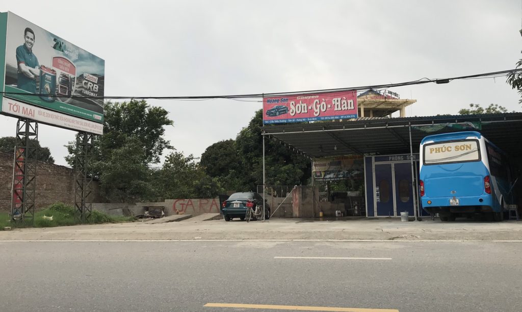Garage Hoàng Sơn